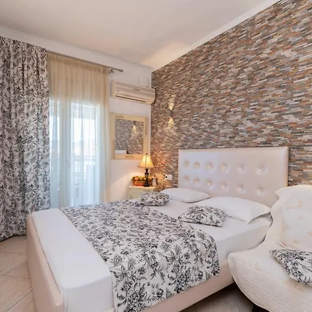 House Niki Апартаменты *
