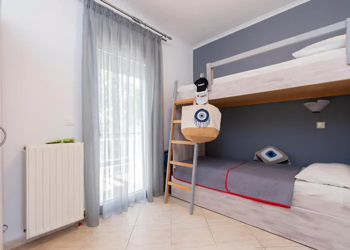Apartament House Niki